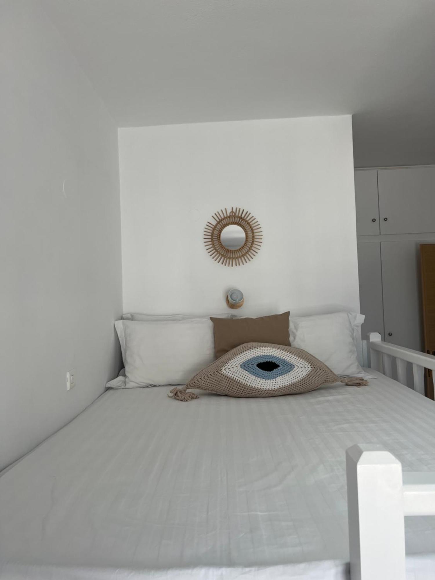 White Island Rooms Panteli Eksteriør bilde