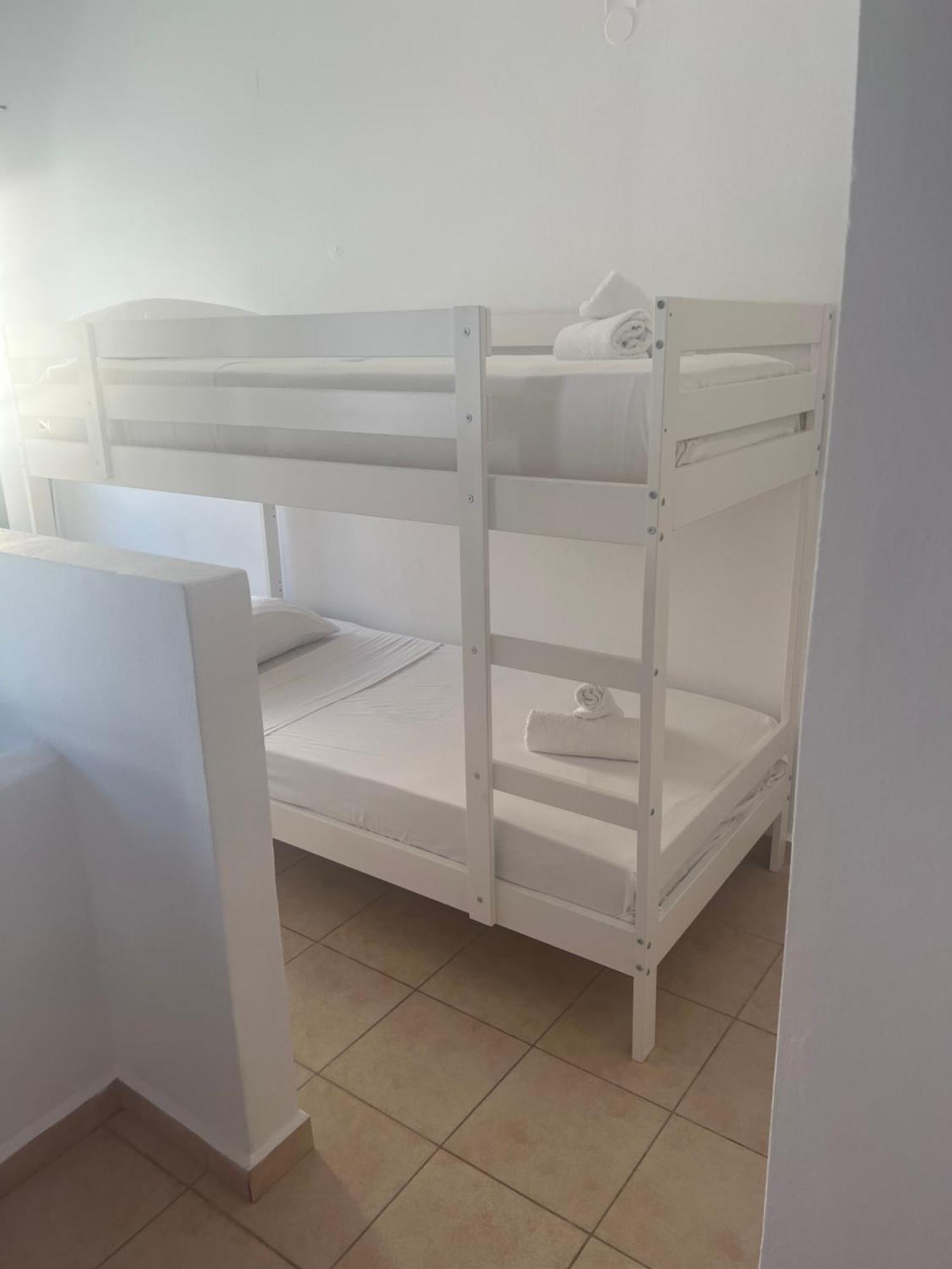 White Island Rooms Panteli Eksteriør bilde